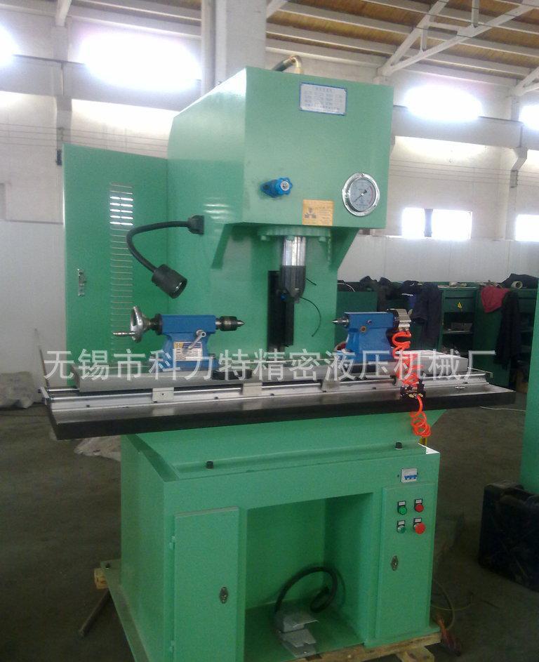 雙頂針液壓矯直機(jī) 小型軸類自動(dòng)校直機(jī) 金屬成型設(shè)備三輥輪矯直圖片_高清圖_細(xì)節(jié)圖-無錫市科力特精密液壓機(jī)械廠